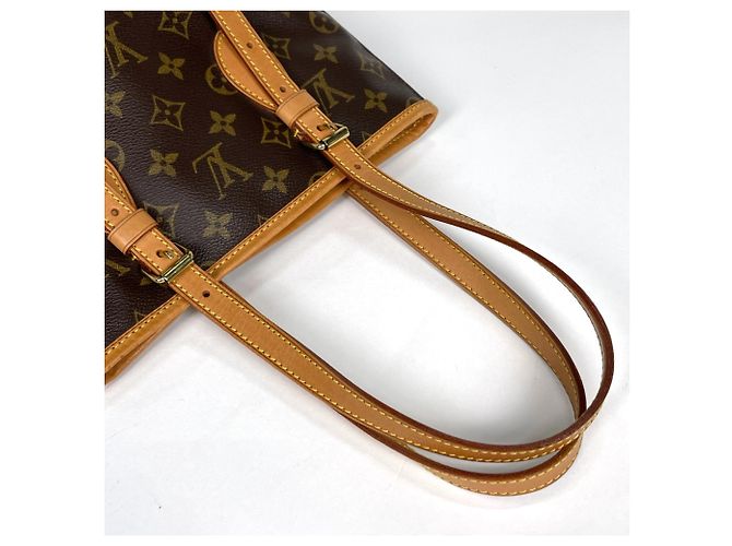 Borsa Tote Louis Vuitton Petite Bucket PM - vista 5