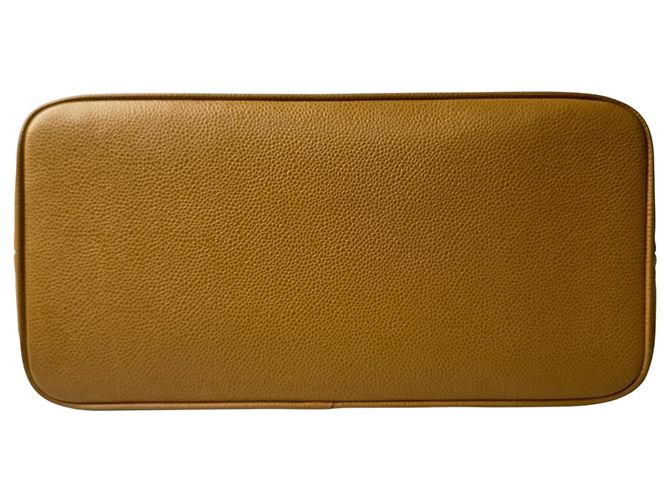 Borsa Tote Chanel Reissue in pelle Caviar Matelassé - vista 5