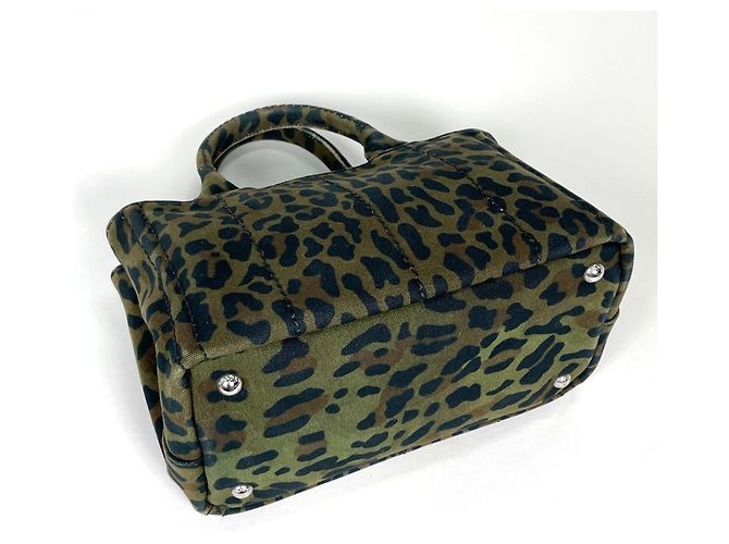 Borsa a mano Prada in tela beige e verde - vista 2