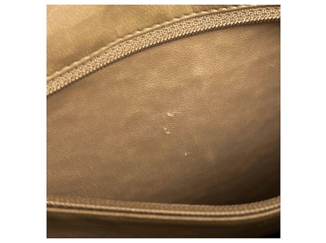 Borsa Tote Chanel in vitello grana beige - vista 11
