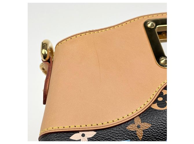 Borsa a tracolla Louis Vuitton Judy MM - vista 4