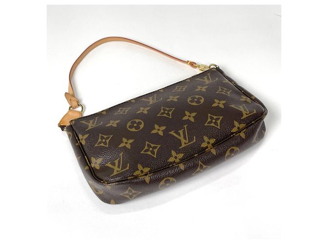 Louis Vuitton Monogram Pochette Accessoires Pouch - vista 2