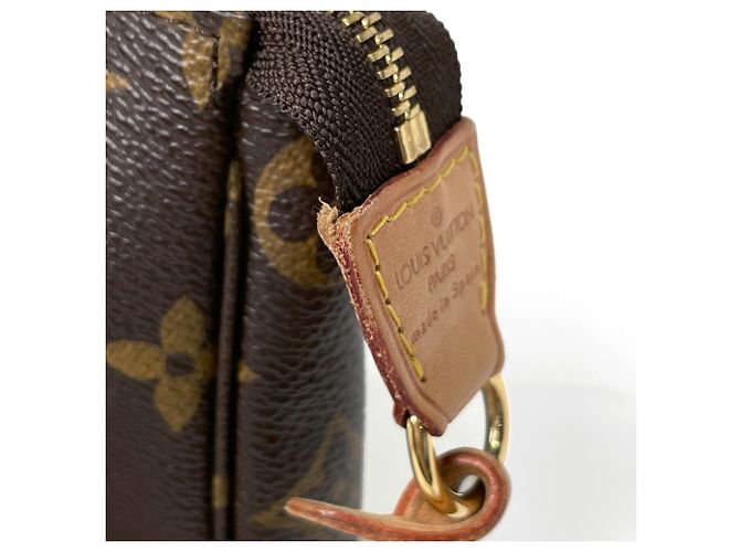 Louis Vuitton Monogram Pochette Accessoires Pouch - vista 4