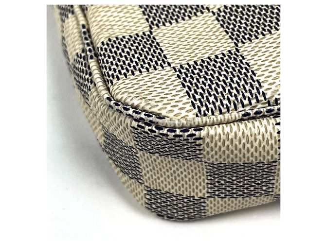 Louis Vuitton Pochette Accessoires Pouch - vista 3