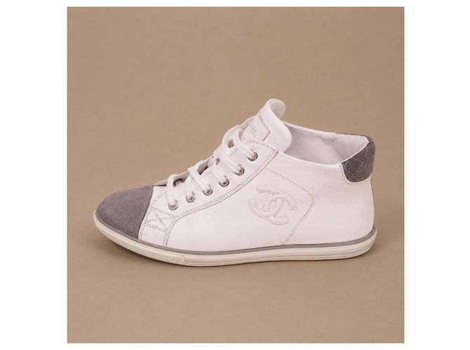 Chanel Sneakers mid-top in pelle bianca - vista 19