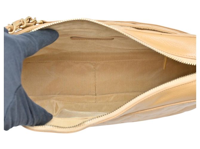 Borsa a tracolla Chanel Matelassé con catena - vista 4