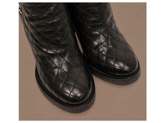Botines Chanel Multi CC Cuero Acolchado - vista 12
