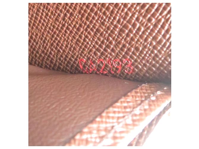 Louis Vuitton Zippy Wallet aus Damier Canvas - Ansicht 8