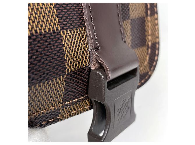 Borsa a tracolla Louis Vuitton Reporter Melville - vista 4