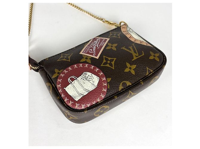 Louis Vuitton Mini Pochette Accessoires Pouch - vista 2
