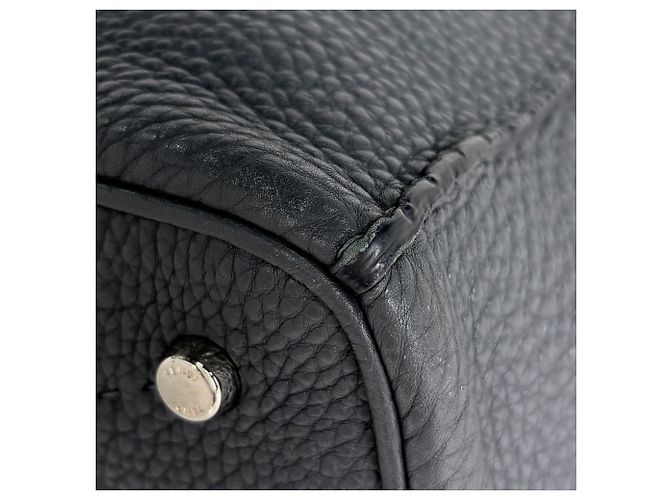 Fendi Schultertasche aus grauem Leder - Ansicht 3