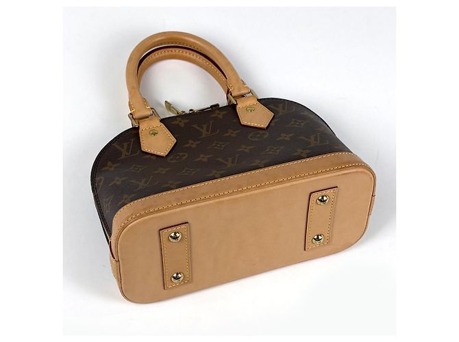 Borsa Louis Vuitton Alma BB - vista 2