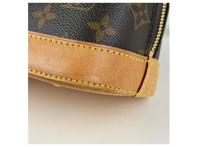 Borsa Louis Vuitton Alma BB - vista 3