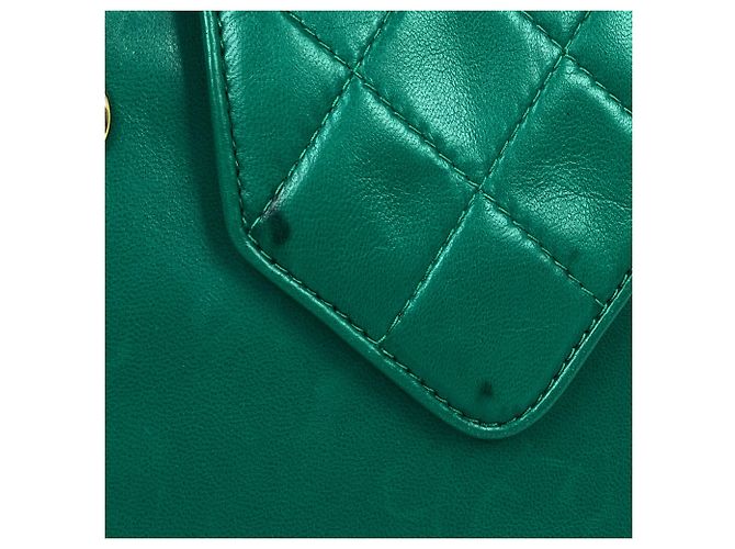 Borsa a tracolla Chanel in pelle verde - vista 5
