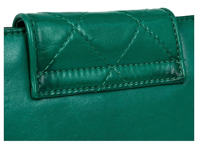 Borsa a tracolla Chanel in pelle verde - vista 6