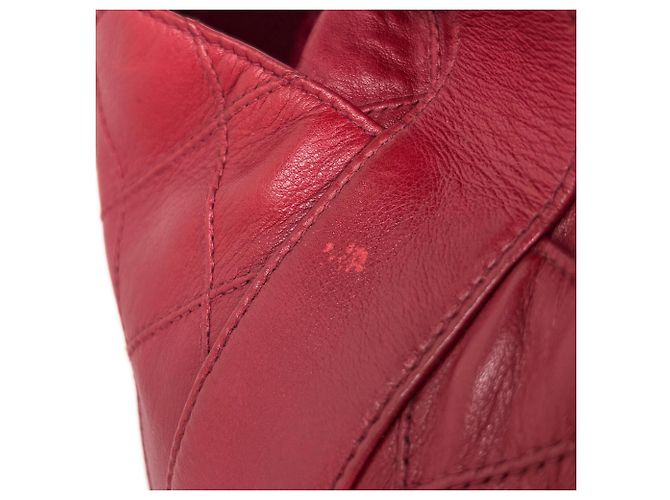 Borsa a tracolla Chanel in pelle matelassé rossa - vista 4