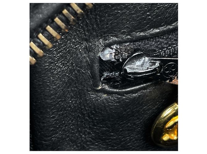 Borsa a tracolla Chanel Black Matelassé - vista 11