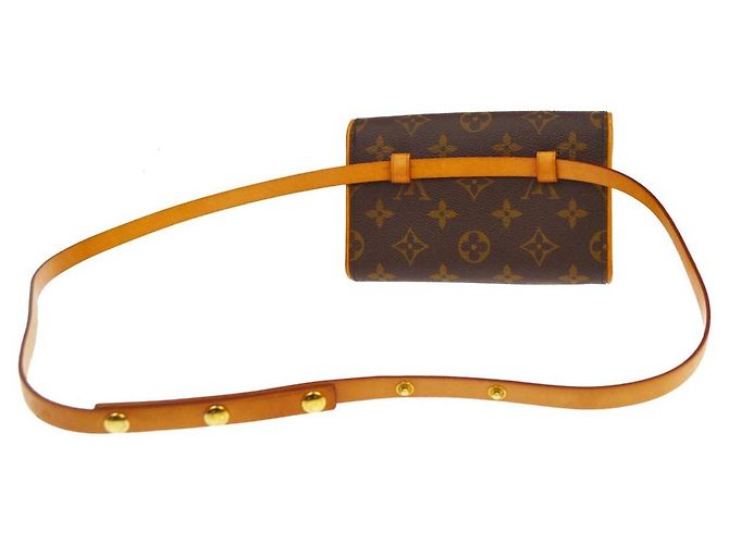 Louis Vuitton Florentine Waist Monogram Canvas Medium - vista 2