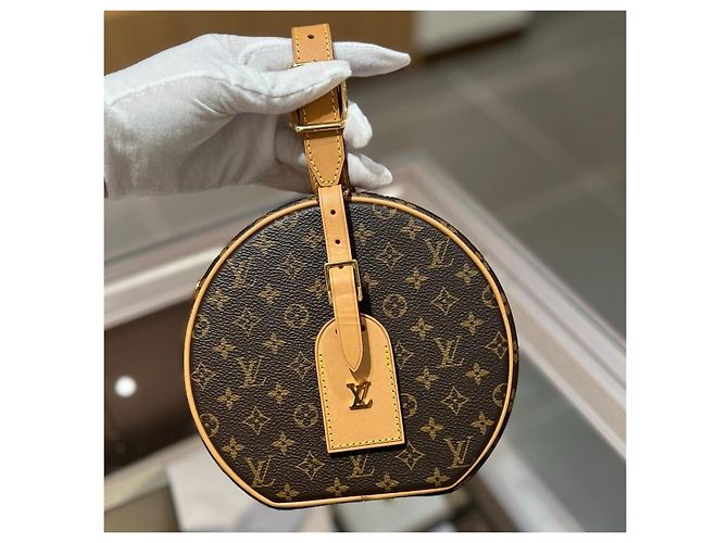 Borsa a mano Louis Vuitton Petite Boite Chapeau Medium - vista 3