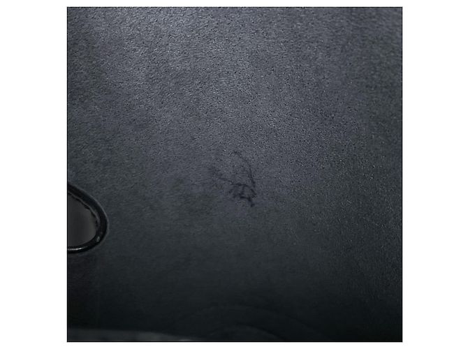 Borsa Louis Vuitton Alma in pelle Epi nera - vista 5