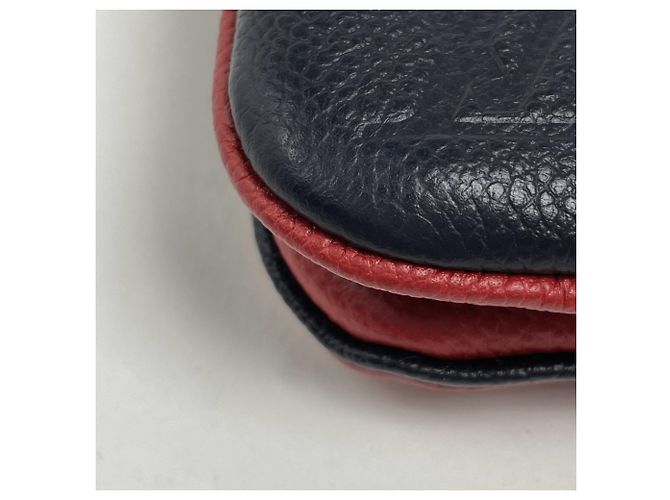 Louis Vuitton Pochette Double Zip Shoulder Bag - vista 3