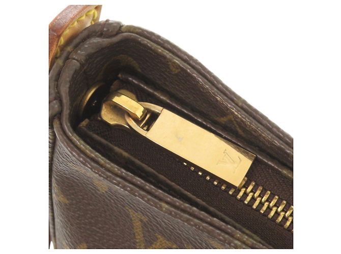Borsa a tracolla Louis Vuitton Looping MM Monogram - vista 7