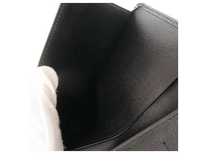 Louis Vuitton Taiga Leather Bi-Fold Wallet - view 5