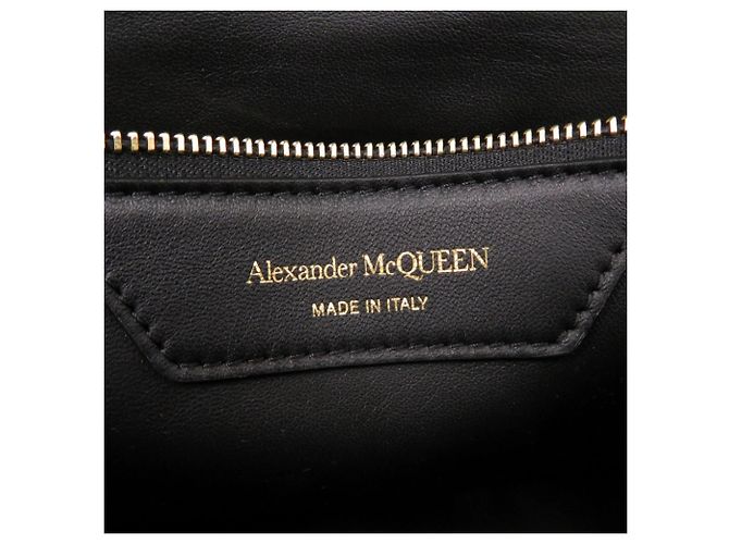 Alexander McQueen Borsa a tracolla The Seal in pelle con catena nera - vista 9