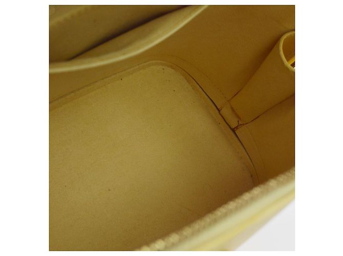 Louis Vuitton Alma Epi Leather PM - view 3