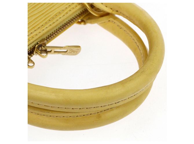 Louis Vuitton Alma Epi Leather PM - view 6