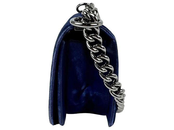Borsa a tracolla Chanel Boy in velluto - vista 2