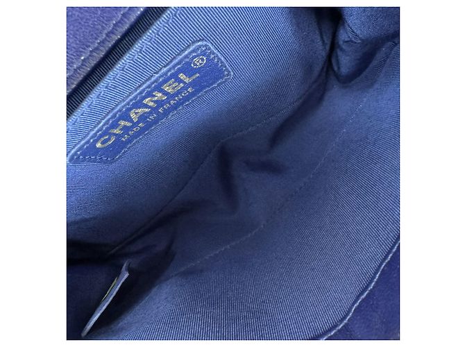 Borsa a tracolla Chanel Boy in velluto - vista 5