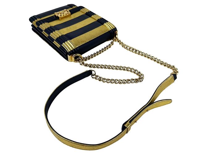 Borsa a tracolla Chanel Boy North South in pelle - vista 10