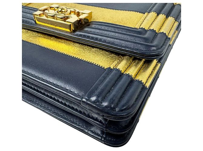 Borsa a tracolla Chanel Boy North South in pelle - vista 8