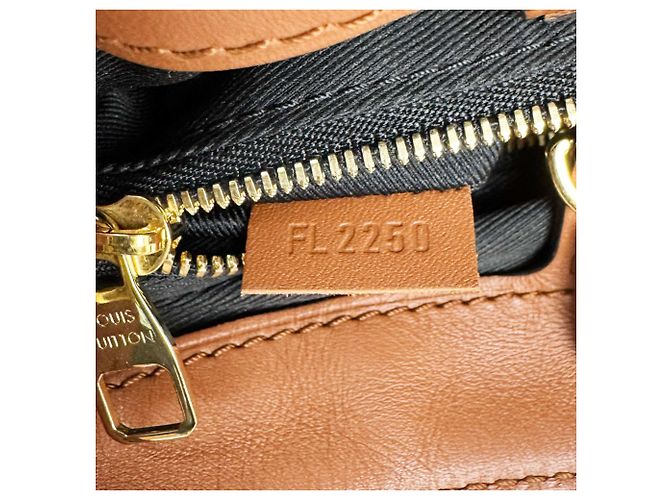 Borsa a tracolla Louis Vuitton Monogram Reverse - vista 14