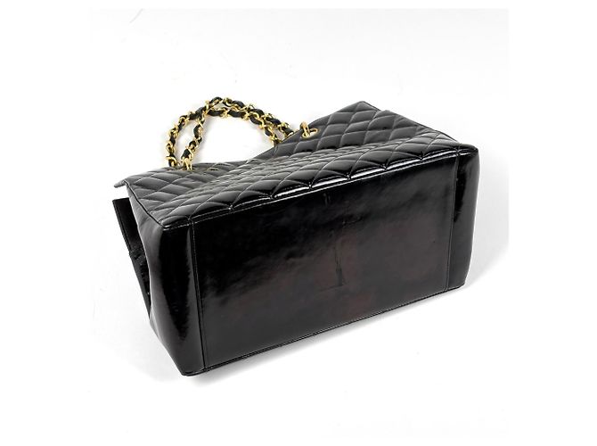 Chanel Shopper aus schwarzem Lackleder - Ansicht 2