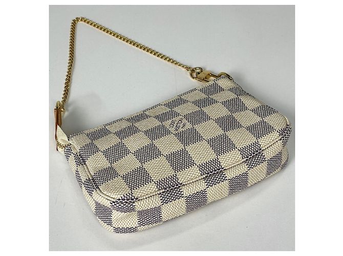 Louis Vuitton Mini Pochette Accessoires - vista 2