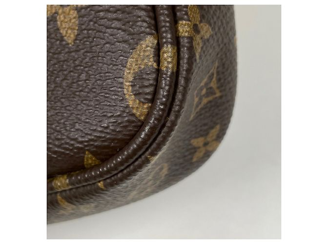 Borsa a tracolla Louis Vuitton Multi Pochette Accessoires - vista 4