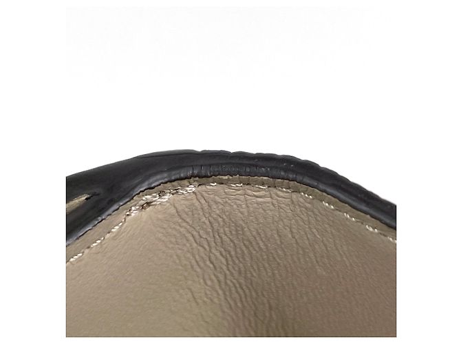 Louis Vuitton Portefeuille Iris XS Tri-fold Wallet - vista 4