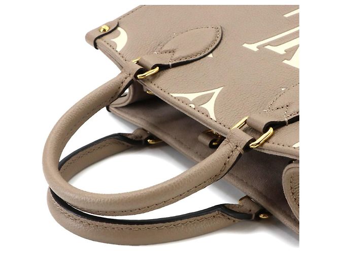 Borsa Tote Louis Vuitton Onthego PM Bicolor - vista 6