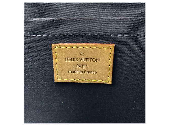 Borsa Louis Vuitton Monogram Vernis in Amarante - vista 11