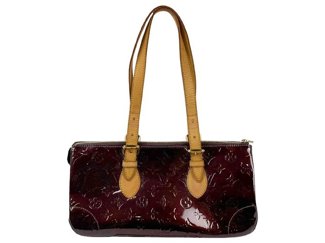 Borsa Louis Vuitton Monogram Vernis in Amarante - vista 3