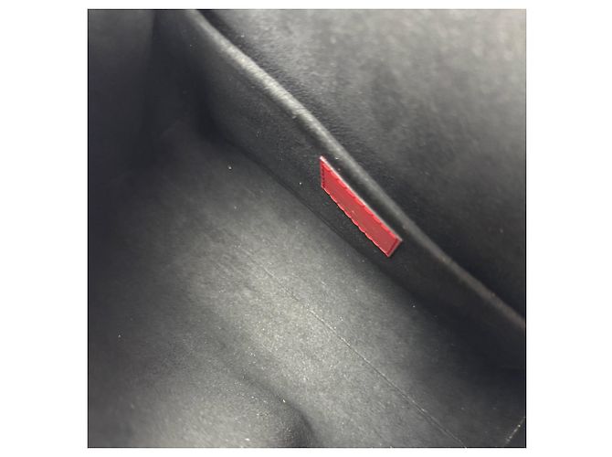 Borsa a mano Louis Vuitton in pelle Epi rossa - vista 5