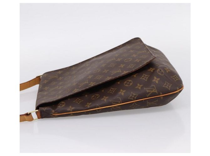 Louis Vuitton Musette Monogram Canvas GM - vista 3