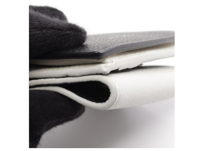 Yves Saint Laurent Tri-Fold Ledergeldbörse - Ansicht 10