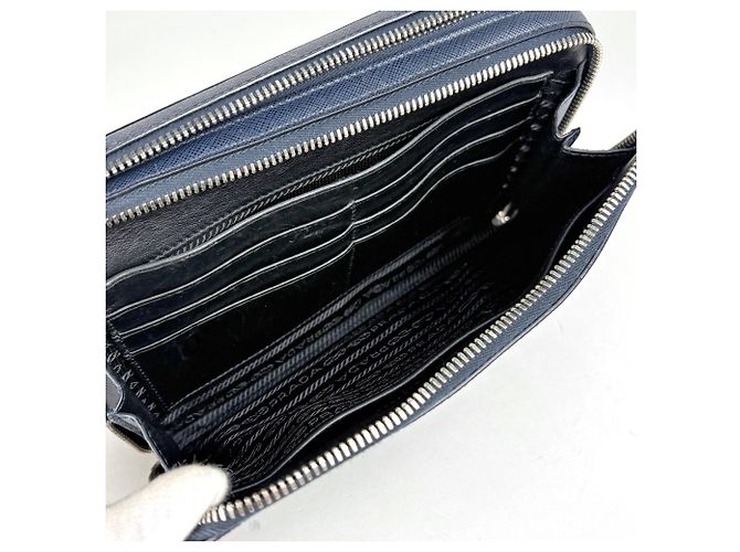 Pochette Prada in pelle blu navy - vista 6