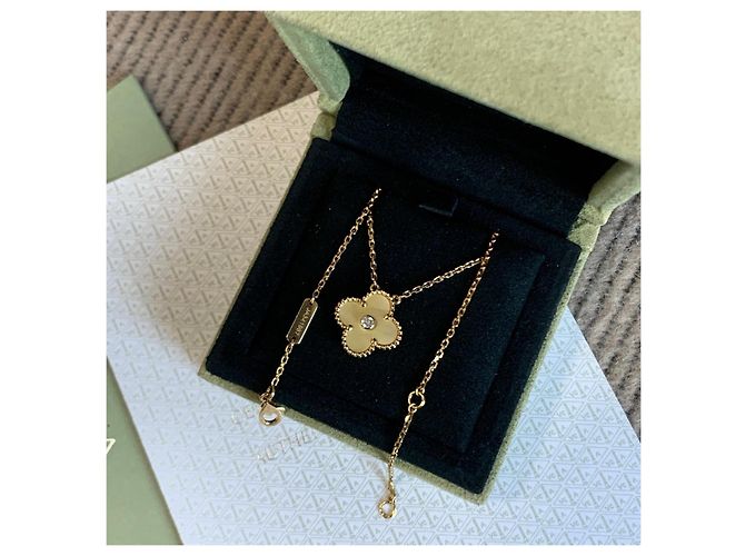 Collana Quadrifoglio Van Cleef & Arpels - vista 4