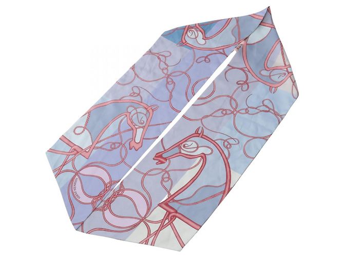 Hermès Hermes Maxi Twilly Coup de Fouet au Bloc Scarf - vista 2