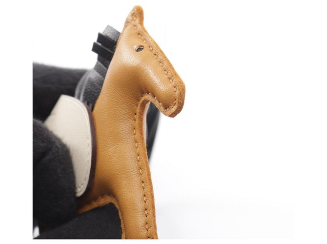 Hermès Accessorio Ciondolo Hermes Rodeo Pegasus PM Sesame Cle - vista 6