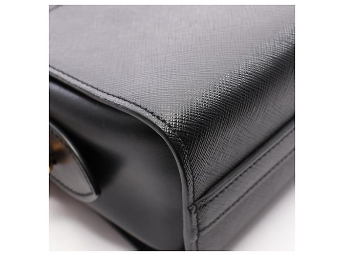 Borsa a spalla Prada in vitello Saffiano Soft - vista 5